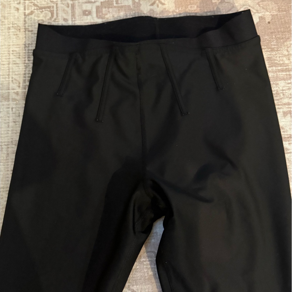 ALO Yoga Black Leggings